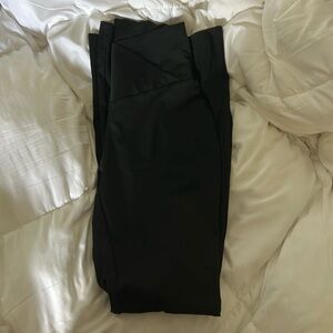 Crossover flare leggings